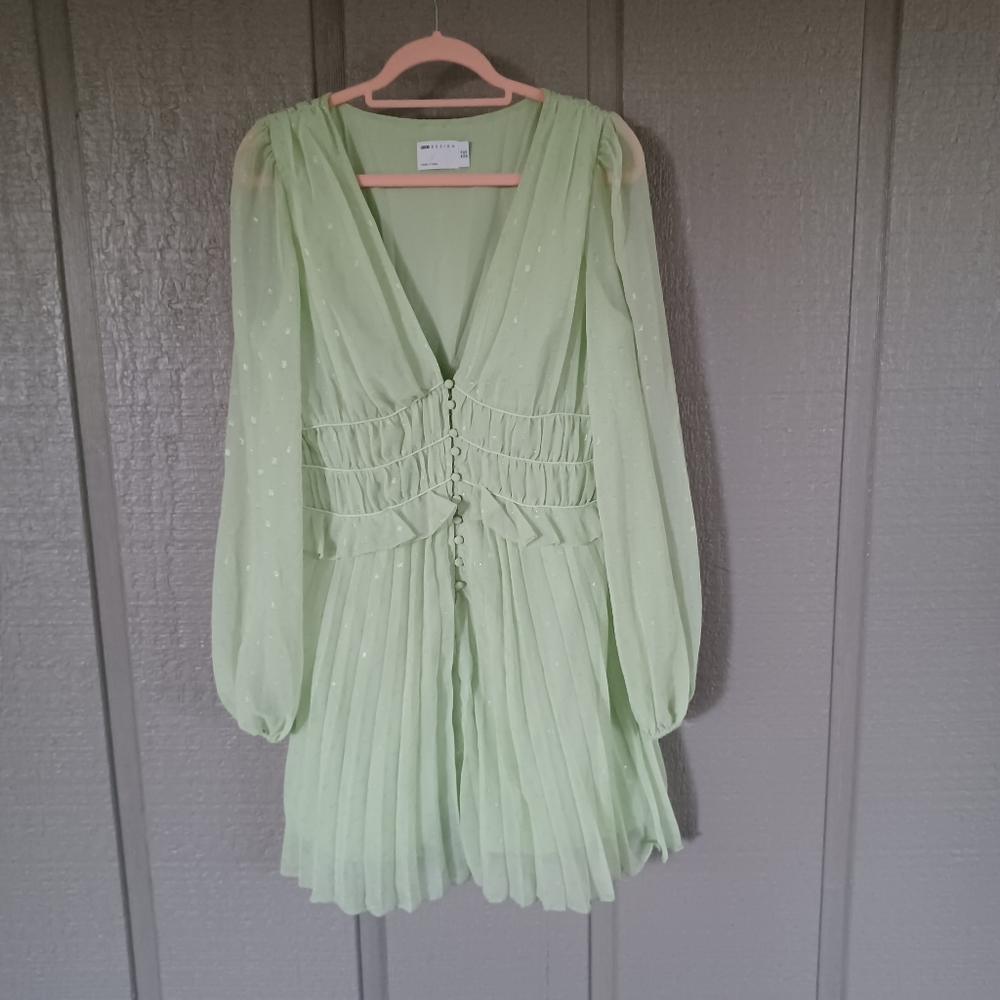 ASOS Ruched Waist Pleated Mini Dress Size 10 Button Long Sleeve Color Soft Green